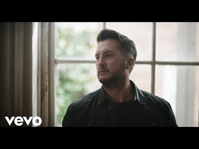 LUKE BRYAN - BUILD ME A DADDY (OFFICIAL MUSIC VIDEO)